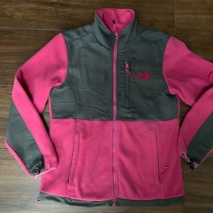 The North Face woman’s fleece (S)